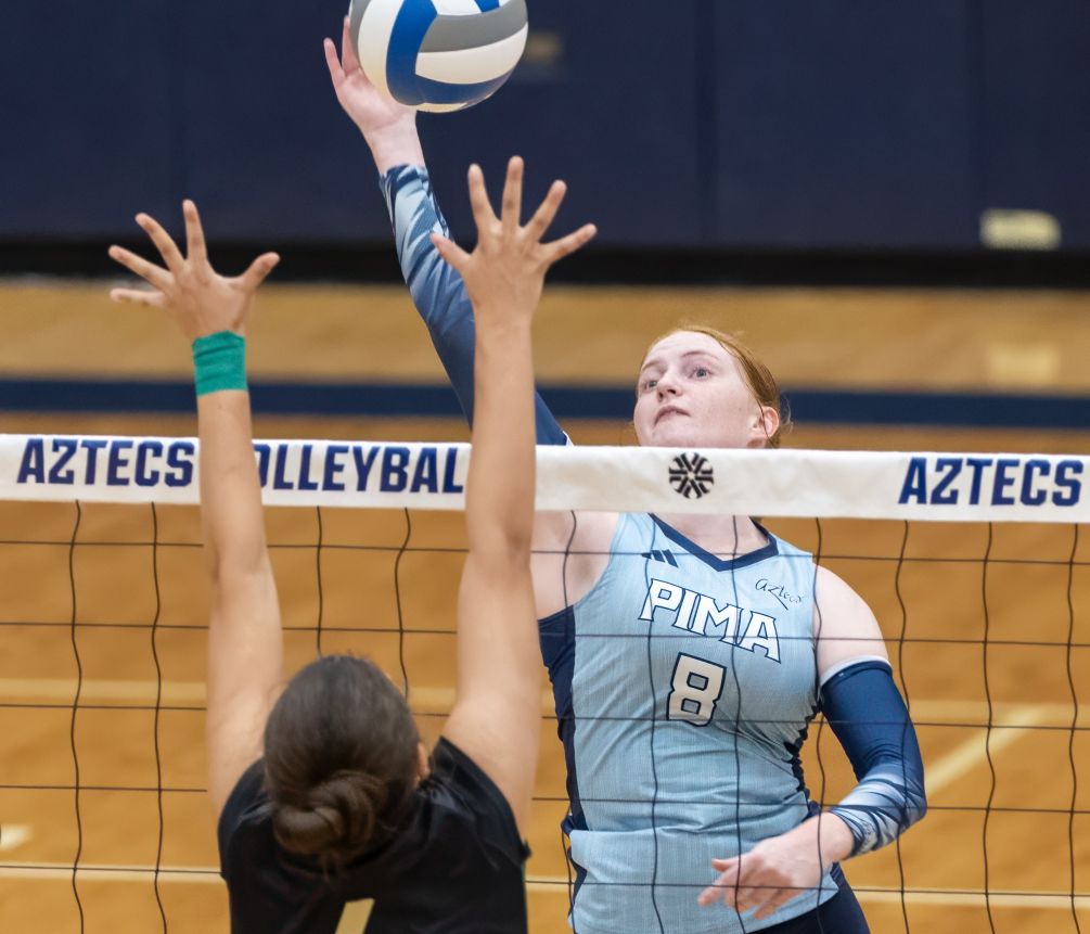 Sophomore Ava Harrelson-Cybulski had six kills off the bench but the Aztecs Volleyball team fell to Chandler-Gilbert Community College in four sets (25-14, 13-25, 25-23, 25-22). The Aztecs are now 5-9 overall and 2-3 in ACCAC conference play. Photo by Stephanie van Latum